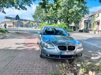 Gebraucht BMW 525 2005 Grau Limousine