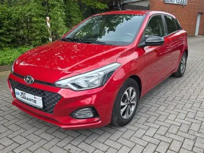 Gebraucht Hyundai i20 YES! 84 PS (61 kW) 2019 Rot Kleinwagen