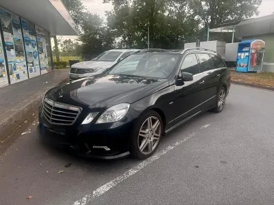 Gebraucht Mercedes E300 Sport 231 PS (169 kW) 2010 Schwarz Kombi