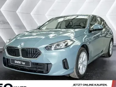 Neu BMW 120 170 PS (125 kW) 2026 Rot Kleinwagen