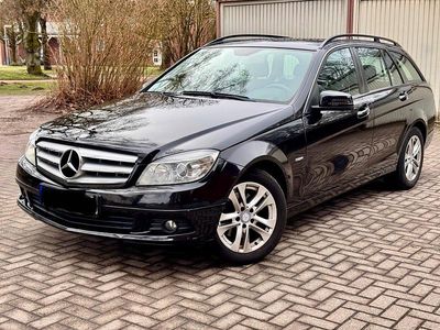 Gebraucht Mercedes C220 170 PS (125 kW) 2010 Schwarz Kombi