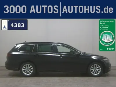 Gebraucht VW Passat R-line 150 PS (110 kW) 2023 Schwarz Kombi