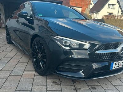 Gebraucht Mercedes CLA220 190 PS (139 kW) 2020 Schwarz Limousine