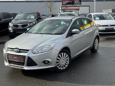 Gebraucht Ford Focus Trend 125 PS (91 kW) 2013 Silber Limousine