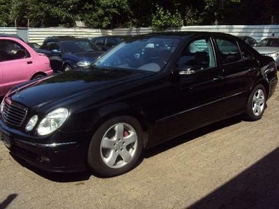 Mercedes E220