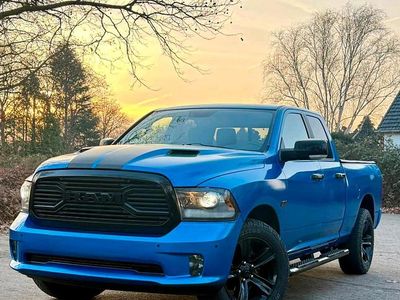 Gebraucht Dodge Ram 401 PS (294 kW) 2014 Blau Abholung