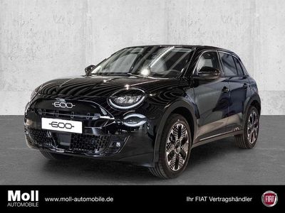 Neu Fiat 600 La Prima 110 PS (80 kW) 2025 Schwarz SUV