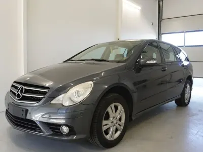 Gebraucht Mercedes R300 190 PS (139 kW) 2010 Grau Van / Kleinbus