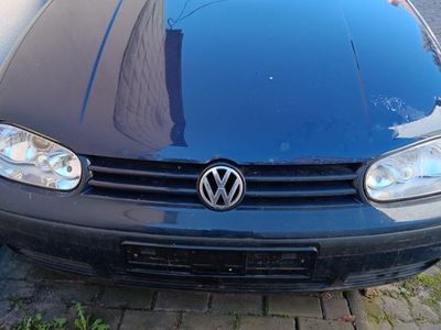VW Golf IV