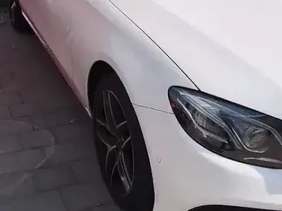 Gebraucht Mercedes E200