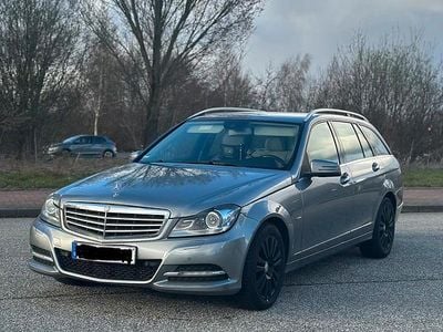 Gebraucht Mercedes C220 Elegance 170 PS (125 kW) 2012 Grau Kombi