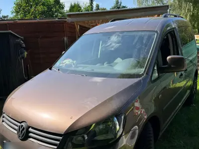 Gebraucht VW Caddy Life 86 PS (63 kW) 2011 Braun Van / Kleinbus