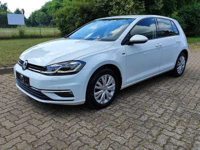 Gebraucht VW Golf VII Join 116 PS (85 kW) 2019 Pure white Kleinwagen