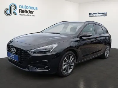 Gebraucht Hyundai i30 Advantage 101 PS (74 kW) 2025 Schwarz Kombi