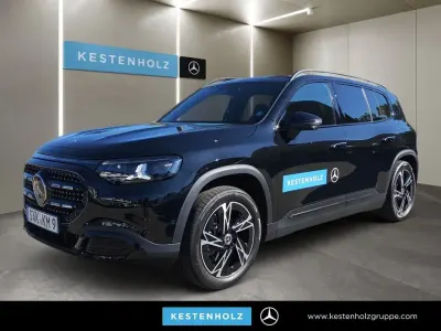 Gebraucht Mercedes GLB200 Night 163 PS (119 kW) 2026 Schwarz SUV