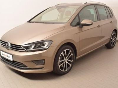 Gold metallic Gebraucht 2016 VW Golf VII Allstar Limousine | 18.987 € (Fairer Preis)