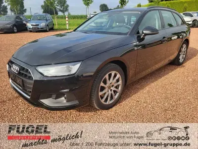 Gebraucht Audi A4 Business 204 PS (150 kW) 2023 Brillantschwarz Kombi