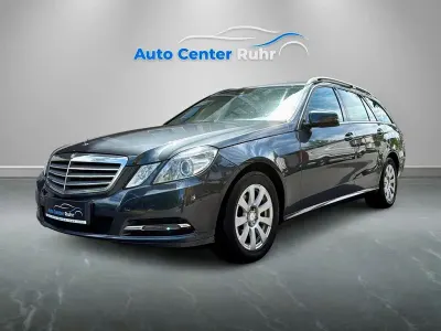 Gebraucht Mercedes E220 170 PS (125 kW) 2012 Grau Kombi