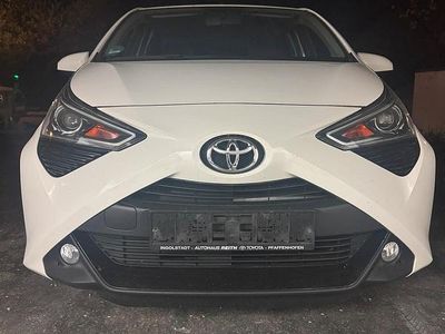 Usata Toyota Aygo 72 CV (52 kW) 2021 Bianco Utilitaria