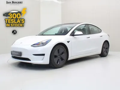 Occasion Tesla Model 3 Standard Range 225 kW (306 ch) 2021 Blanc Berline