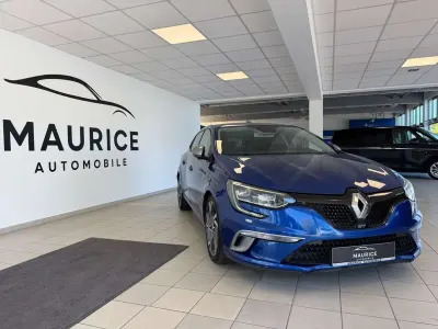 Gebraucht Renault Mégane IV GT 163 PS (119 kW) 2018 Stahlblau Limousine