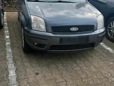 Gebraucht Ford Fusion 80 PS (58 kW) 2003 Grau Kleinwagen