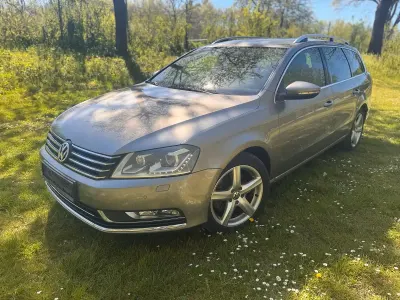 Używany VW Passat Highline 170 KM (125 kW) 2012 Złoty Kombi