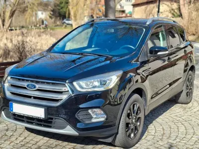 Gebraucht Ford Kuga Cool & Connect 150 PS (110 kW) 2019 Schwarz SUV