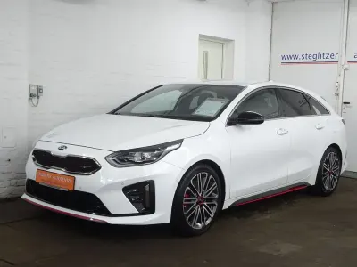 Begagnad Kia ProCeed GT 204 HK (150 kW) 2022 Vit Kombi