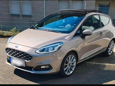 Second-hand Ford Fiesta Vignale 100 CP (73 kW) 2018 Andere farben Hatchback