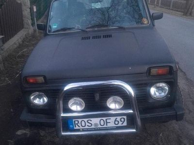 Gebraucht Lada niva 82 PS (60 kW) 2006 Schwarz SUV