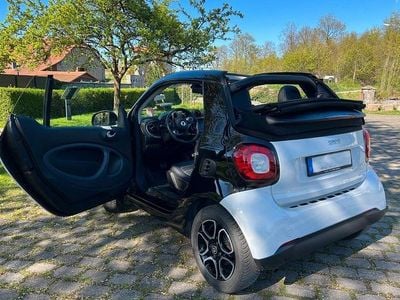 Second-hand Smart ForTwo Cabrio Prime 90 CP (66 kW) 2019 Alb Cabrio