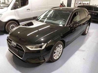 Gebraucht Audi A4 Basis 150 PS (110 kW) 2022 Schwarz Kombi