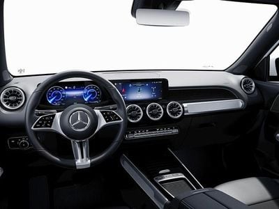 Mercedes EQB250+