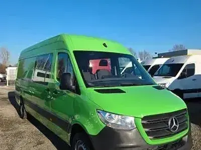 Gebraucht Mercedes Sprinter 143 PS (105 kW) 2021 Andere Van
