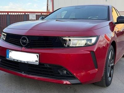 Gebraucht Opel Astra Edition 110 PS (80 kW) 2024 Rot Limousine