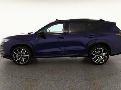 Nouă VW Tayron R-line 204 CP (150 kW) 2025 Albastru SUV