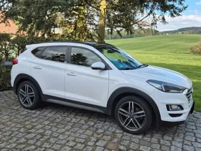 Używany Hyundai Tucson Advantage 136 KM (100 kW) 2020 Biały SUV