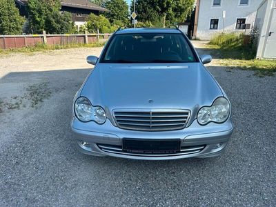 Mercedes C220