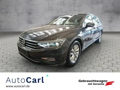 Używany VW Passat Business 150 KM (110 kW) 2022 Szary Kombi