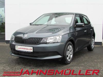 Grau Gebraucht 2018 Skoda Fabia Cool Plus Limousine | 8.500 € (Fairer Preis)