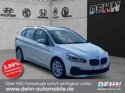 Gebraucht BMW 225 Active Tourer iPerformance 224 PS (164 kW) 2018 Weiß Van / Kleinbus