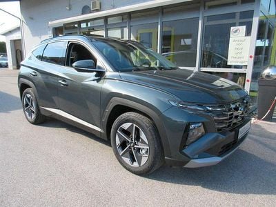 Neu Hyundai Tucson GO! 160 PS (117 kW) 2025 Grün SUV