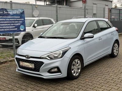 Gebraucht Hyundai i20 101 PS (74 kW) 2019 Weiß Kleinwagen