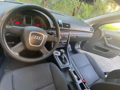 Gebraucht Audi A4 101 PS (74 kW) 2005 Grau Limousine
