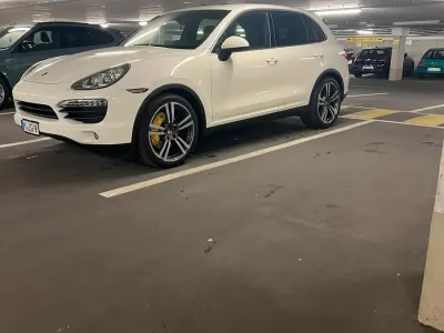 Usata Porsche Cayenne S 400 CV (294 kW) 2011 Bianco SUV