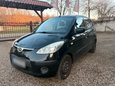 Gebraucht Hyundai i10 65 PS (47 kW) 2009 Schwarz Kleinwagen