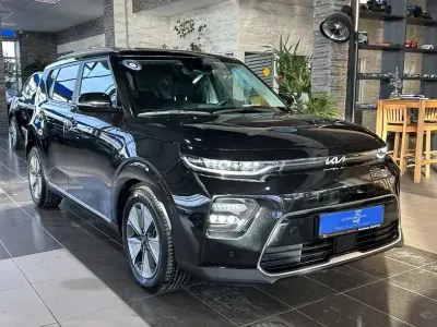 Begagnad Kia Soul Inspiration 150 kW (204 HK) 2024 Svart SUV