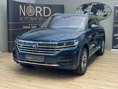 Używany VW Touareg R-line 286 KM (210 kW) 2021 Niebieski SUV