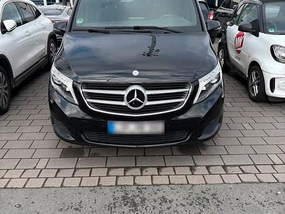 Gebraucht Mercedes V250 190 PS (139 kW) 2016 Silber Van / Kleinbus